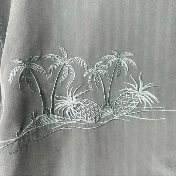 Maui Clothing Company Button Down Shirt XXL - Picture 3 of 4